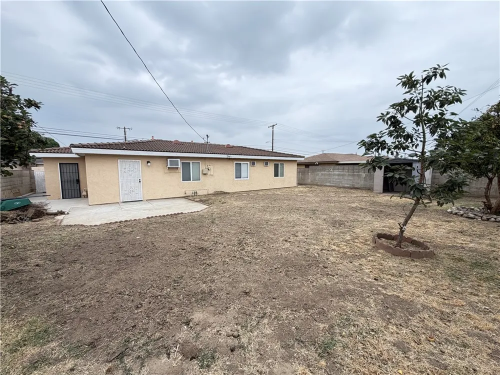 12660 Yorba Chino, CA 91710