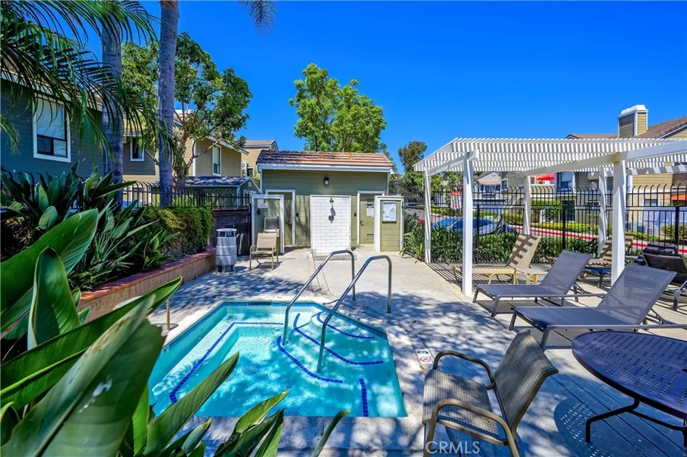 25 Clover Lane #359 Aliso Viejo, CA 92656