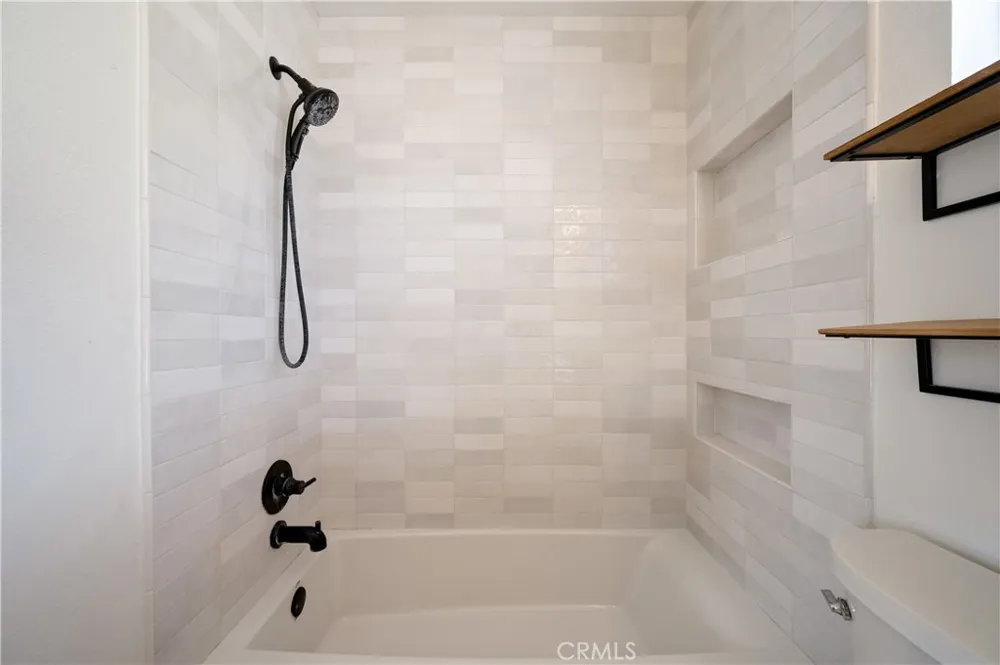 25 Clover Lane #359 Aliso Viejo, CA 92656