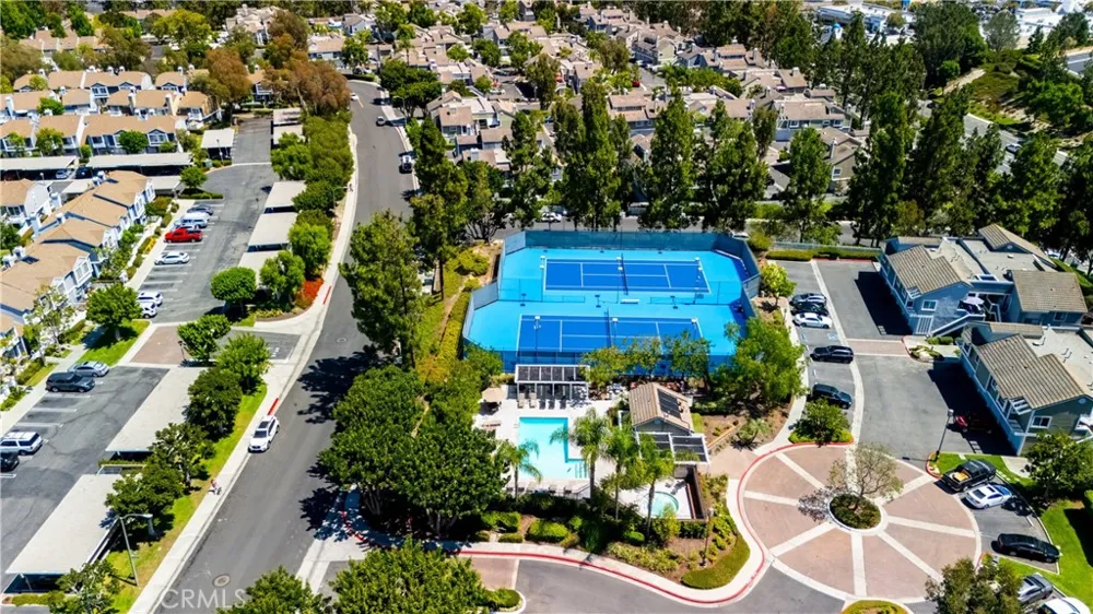 25 Clover Lane #359 Aliso Viejo, CA 92656
