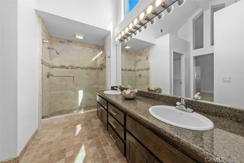 27 Almeria Irvine, CA 92614