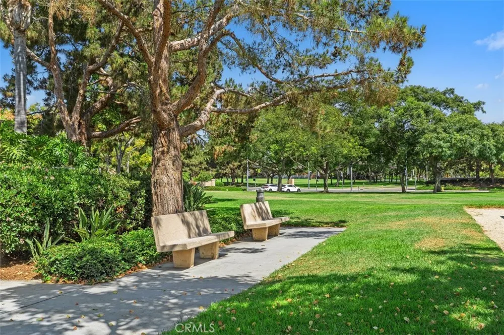 27 Almeria Irvine, CA 92614