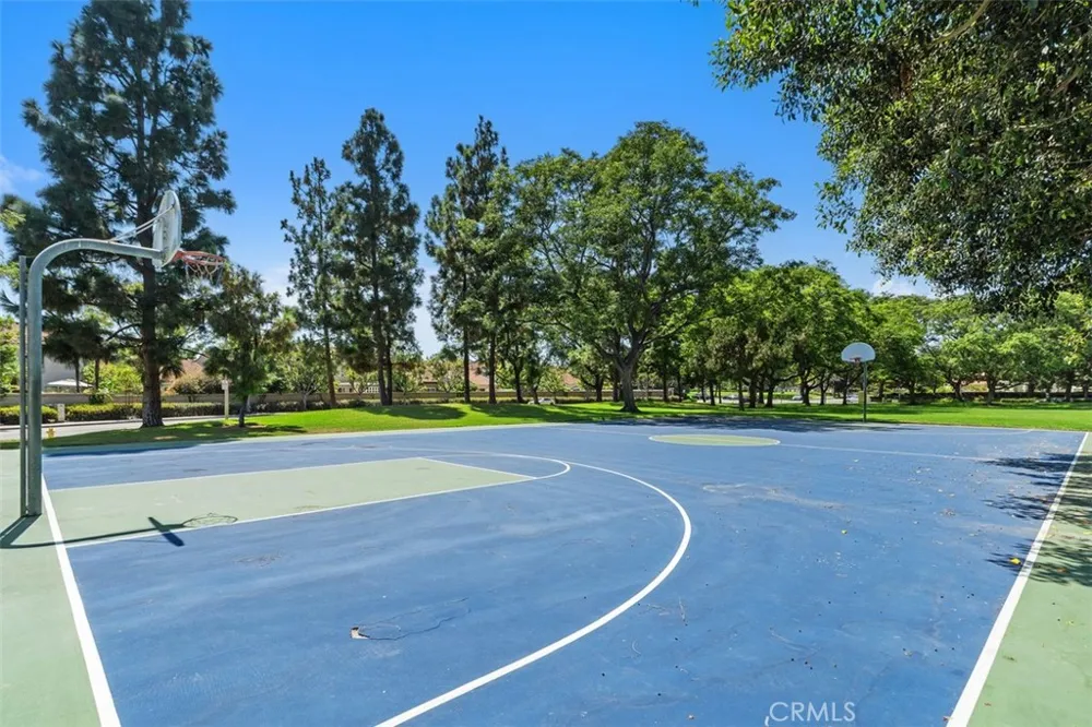 27 Almeria Irvine, CA 92614