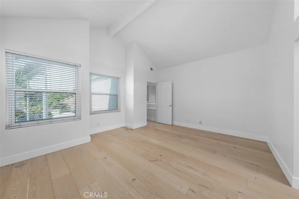 27 Almeria Irvine, CA 92614