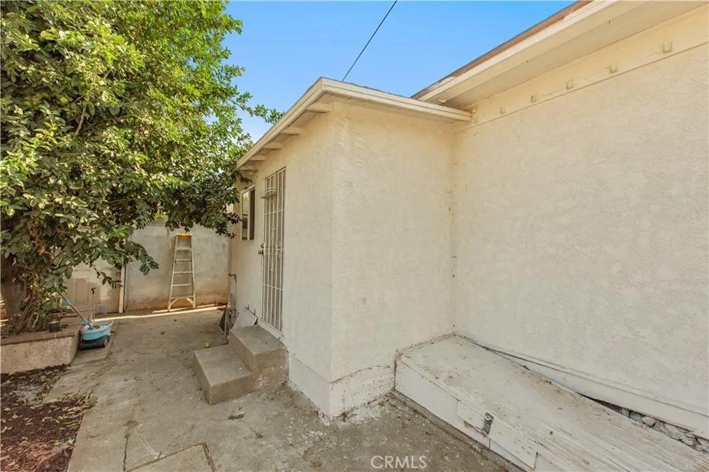 760 S Elm St Pomona, CA 91766
