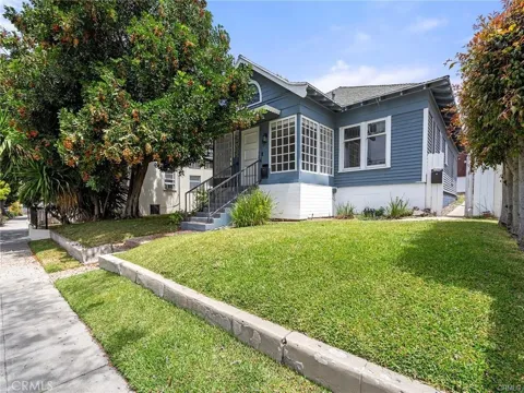 757 Loma Vista