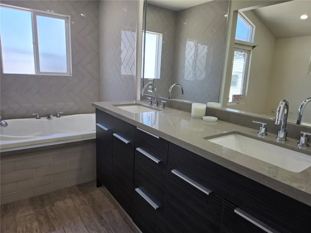 1812 W Balboa Newport Beach, CA 92663