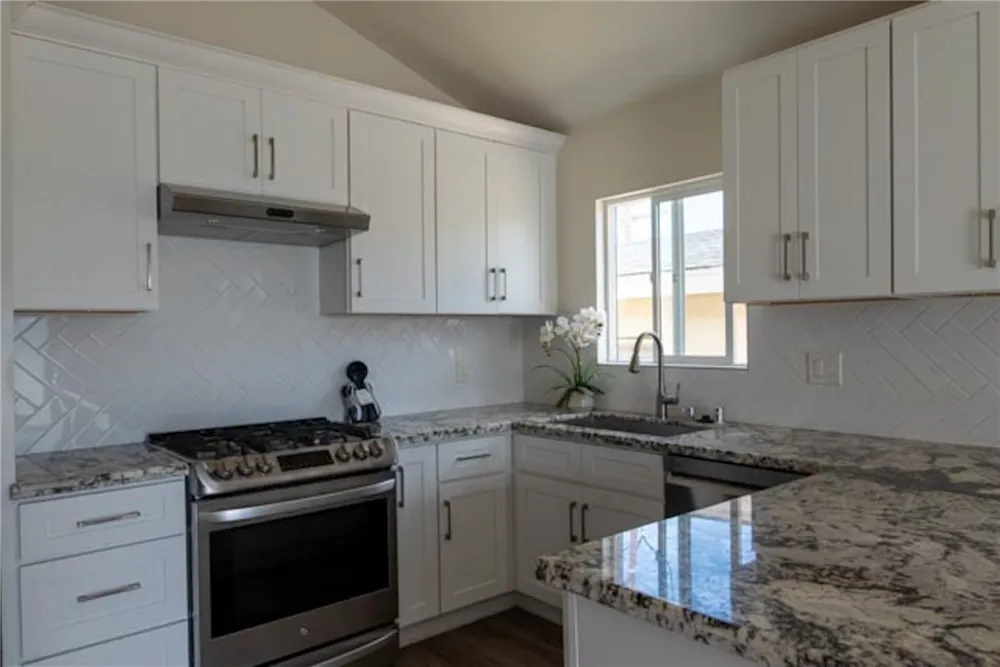 1812 W Balboa Newport Beach, CA 92663