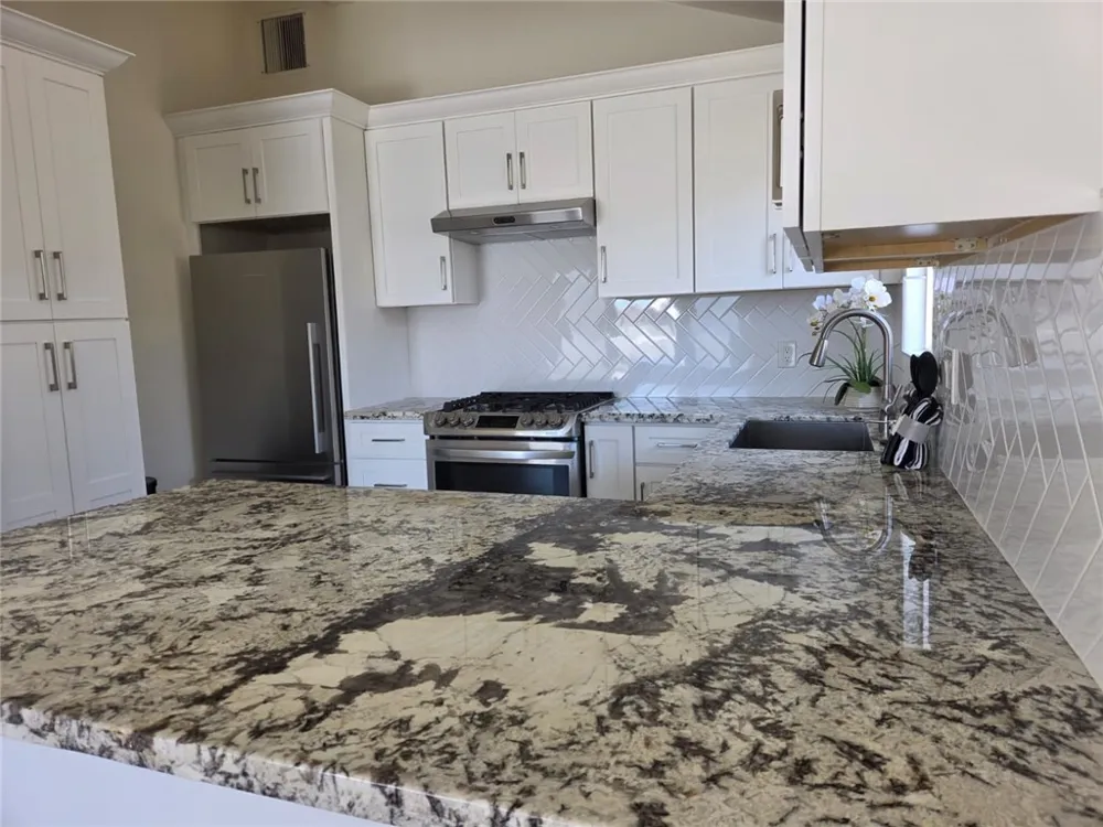 1812 W Balboa Newport Beach, CA 92663