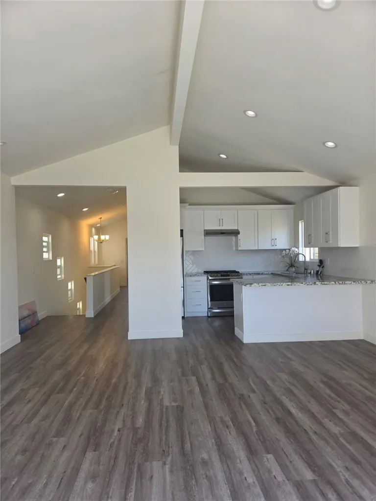 1812 W Balboa Newport Beach, CA 92663