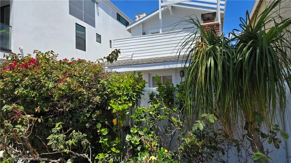 1812 W Balboa Newport Beach, CA 92663