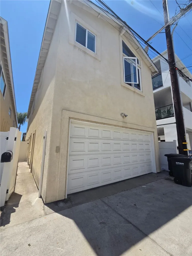 1812 W Balboa Newport Beach, CA 92663