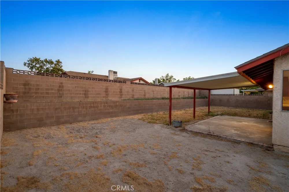 2310 Edam Lancaster, CA 93536