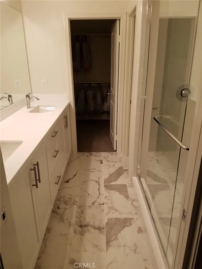 2459 S Loom Court Anaheim, CA 92802