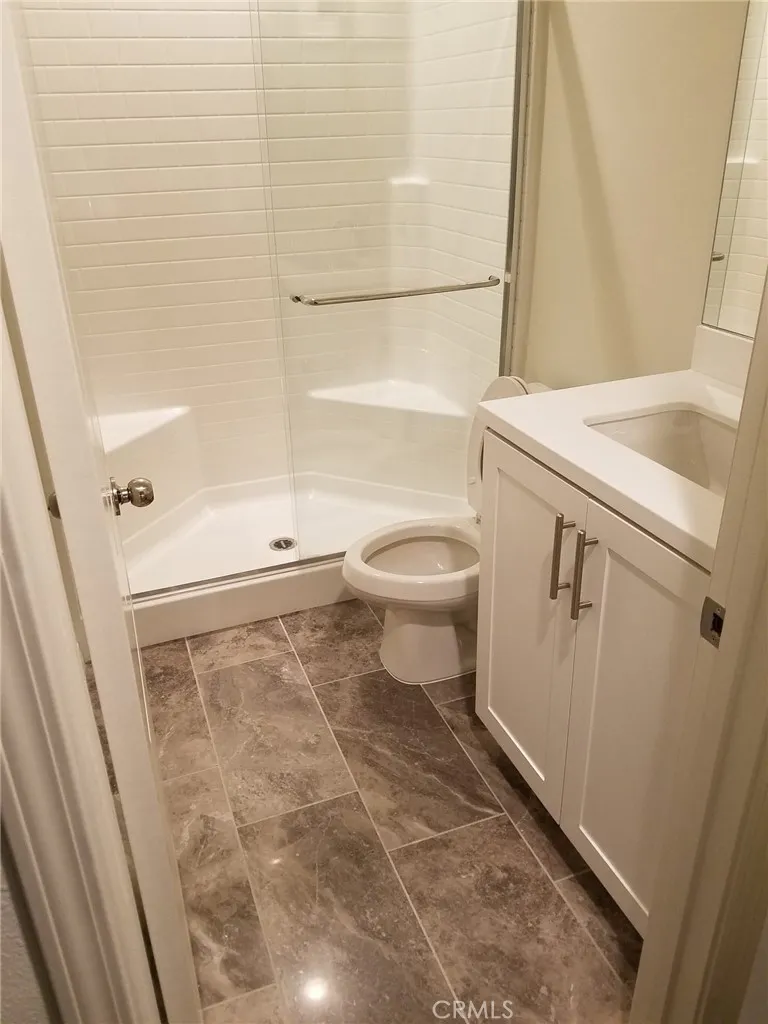2459 S Loom Court Anaheim, CA 92802