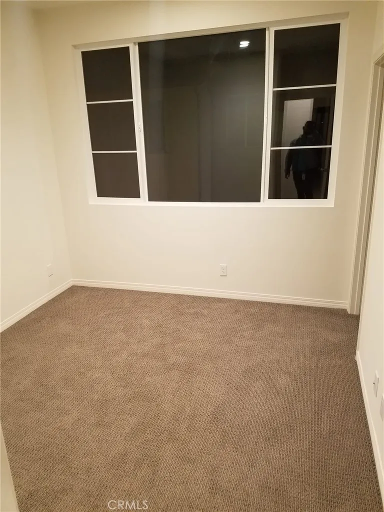 2459 S Loom Court Anaheim, CA 92802