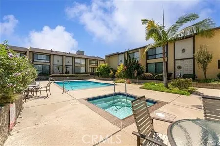 3520 Maricopa Street #16 Torrance, CA 90503