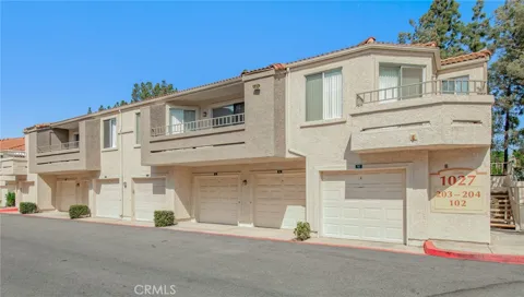 1027 Vista Del Cerro Drive #204