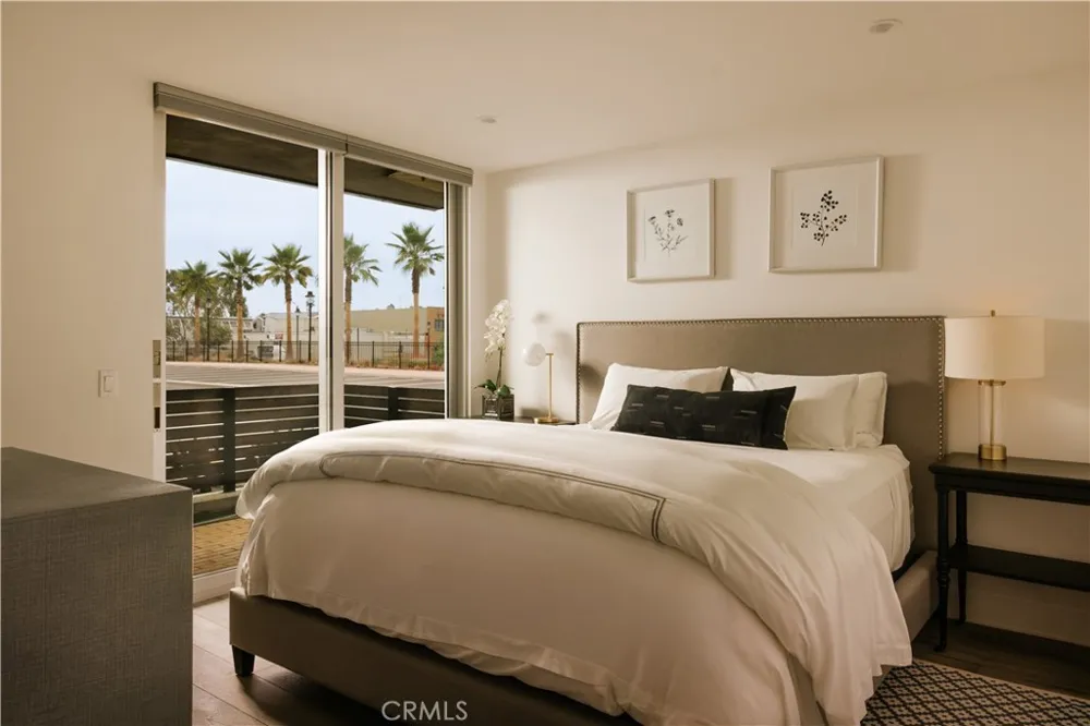 3001 Via Malaga Newport Beach, CA 92663
