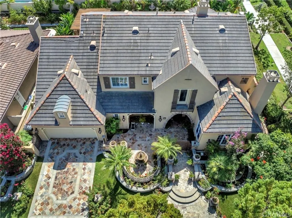30 Palazzo Newport Beach, CA 92660