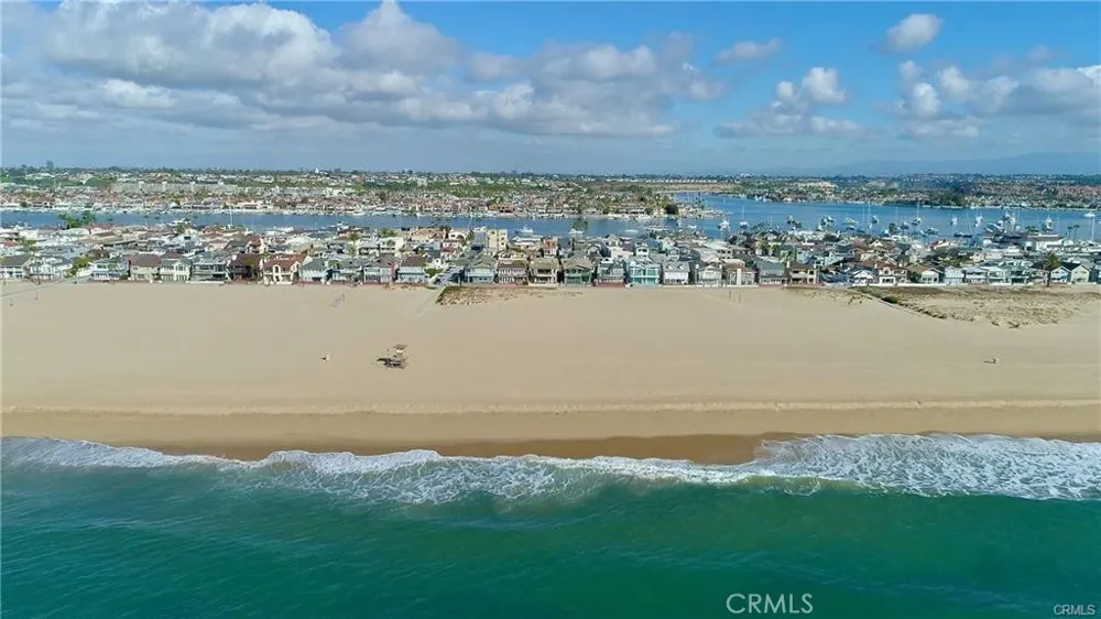 30 Palazzo Newport Beach, CA 92660