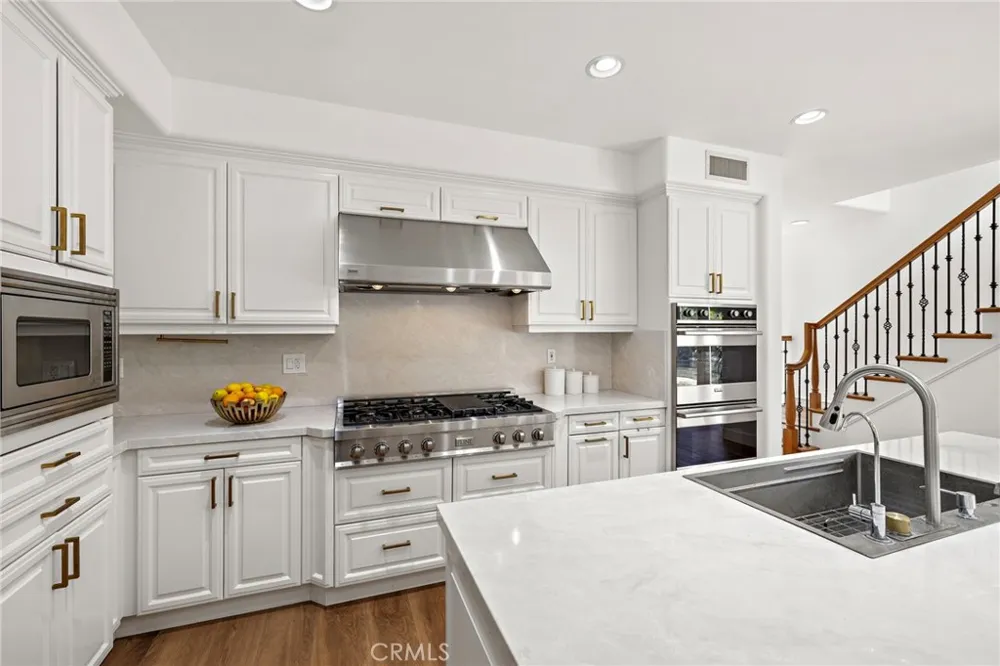 30 Palazzo Newport Beach, CA 92660