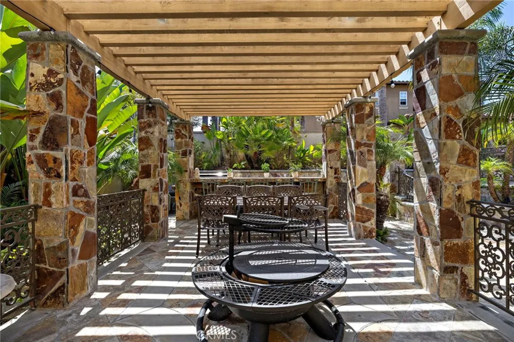 30 Palazzo Newport Beach, CA 92660