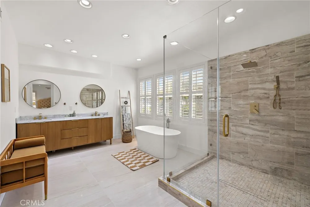 30 Palazzo Newport Beach, CA 92660