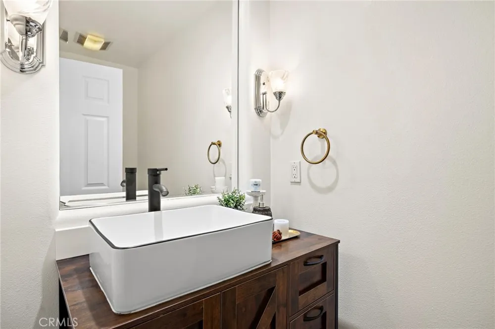 30 Palazzo Newport Beach, CA 92660