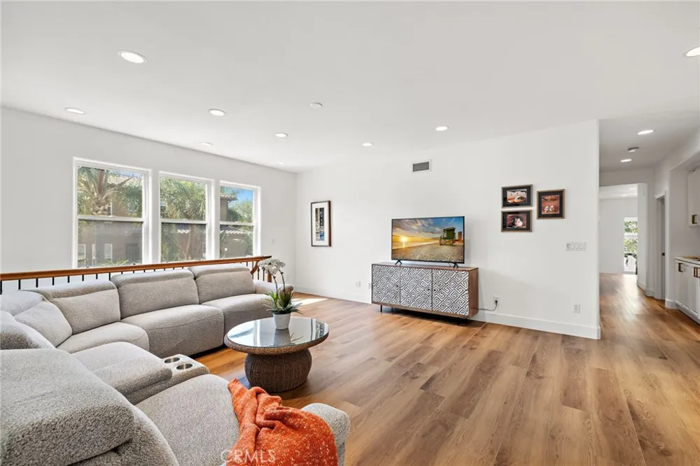 30 Palazzo Newport Beach, CA 92660