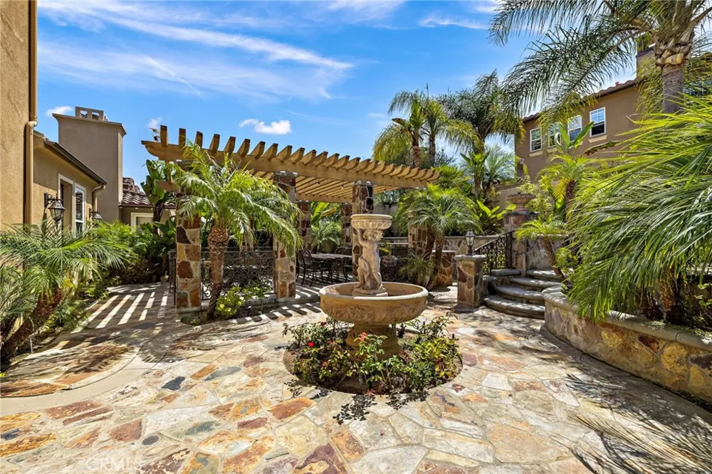 30 Palazzo Newport Beach, CA 92660