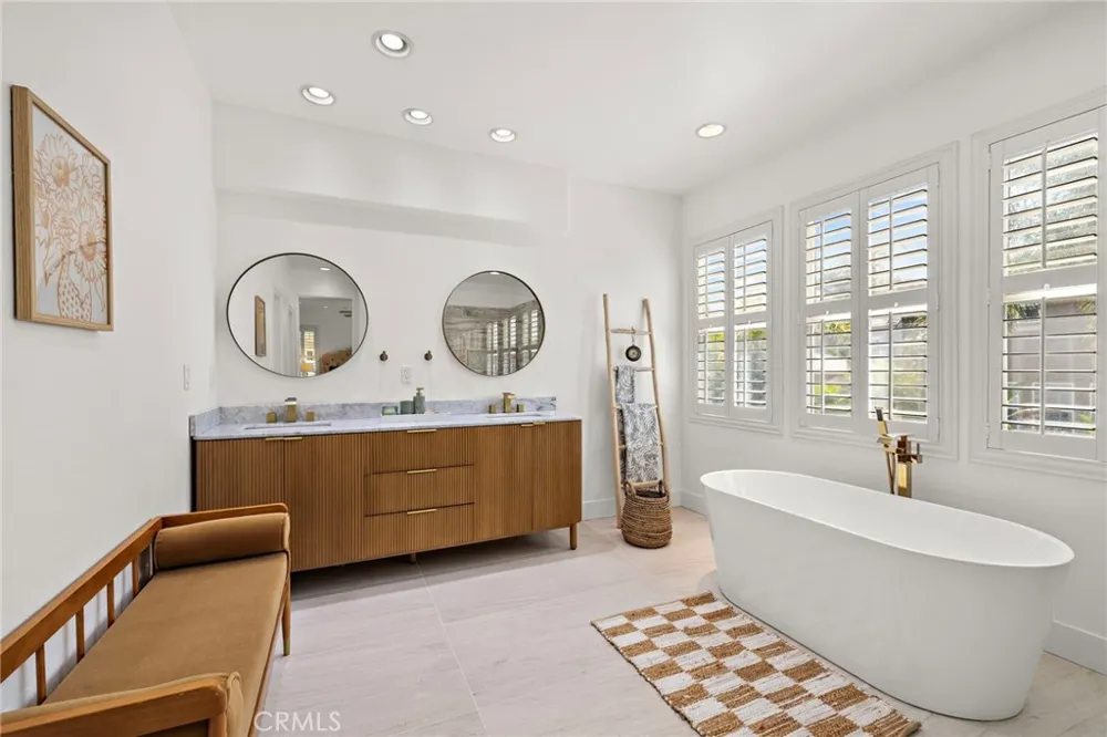30 Palazzo Newport Beach, CA 92660