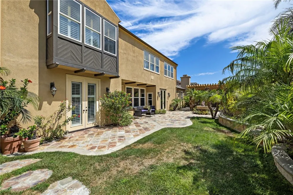 30 Palazzo Newport Beach, CA 92660