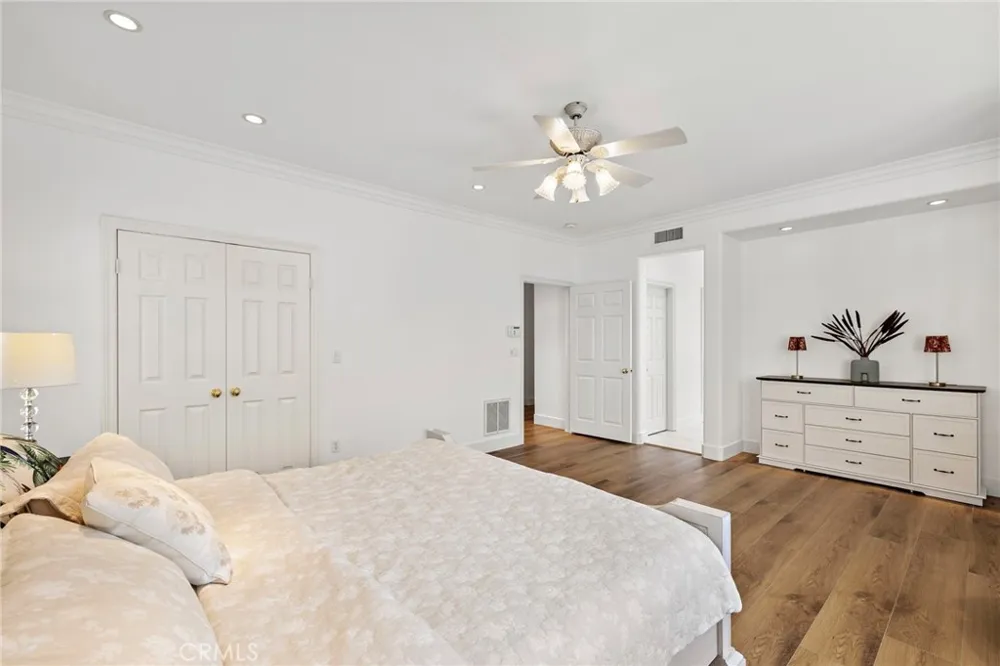 30 Palazzo Newport Beach, CA 92660