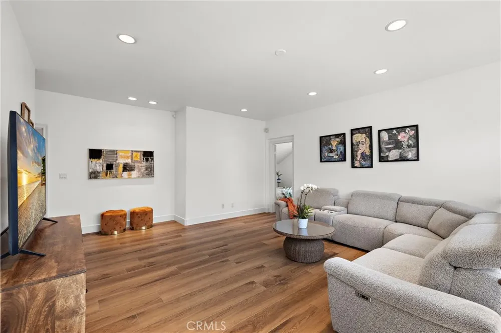 30 Palazzo Newport Beach, CA 92660