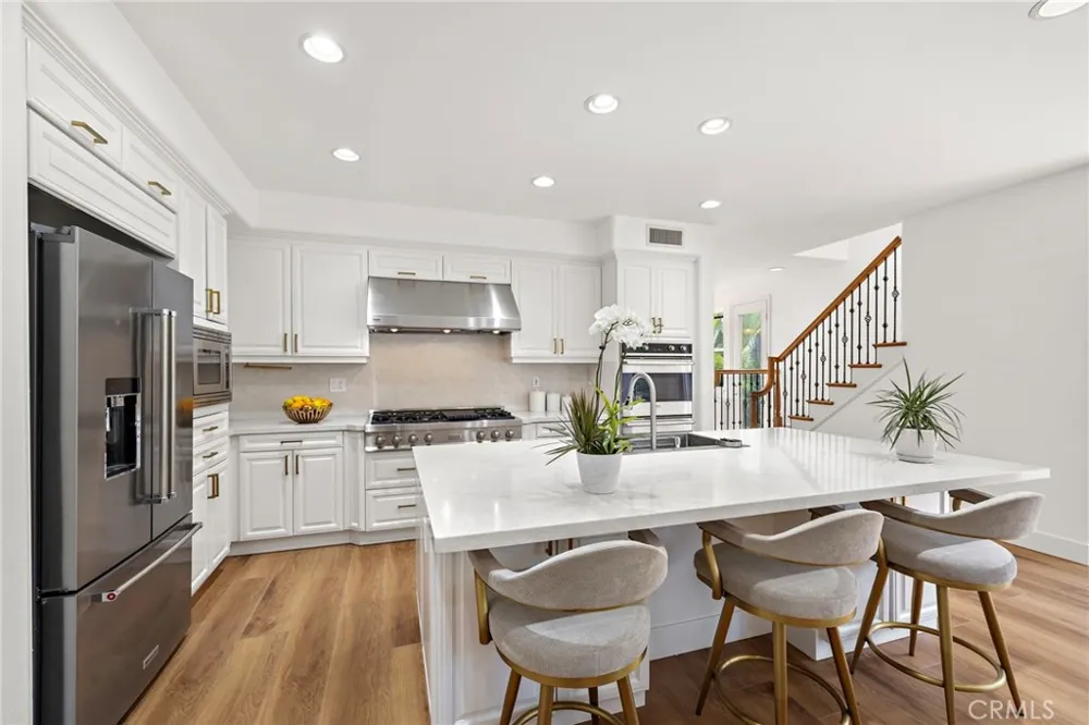 30 Palazzo Newport Beach, CA 92660