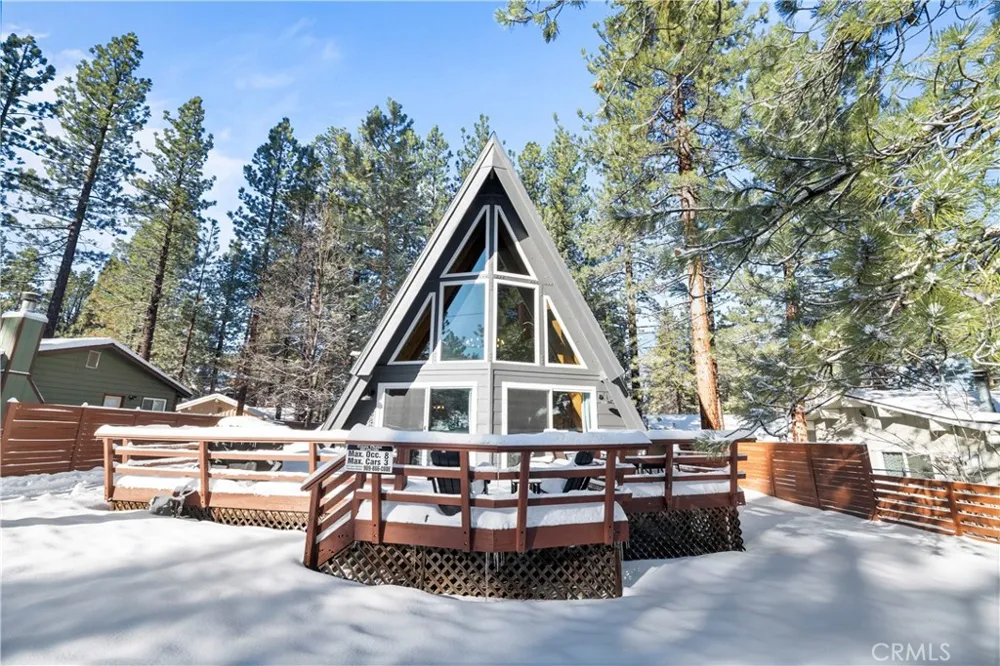 580 St Moritz Big Bear Lake, CA 92315