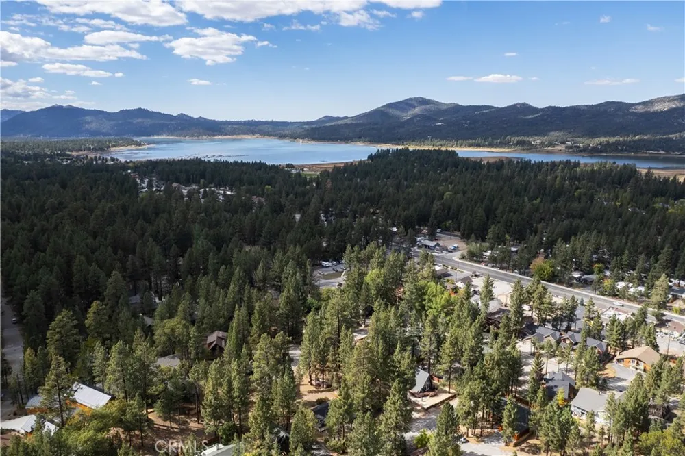 580 St Moritz Big Bear Lake, CA 92315