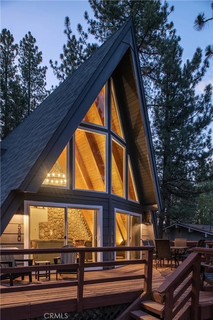 580 St Moritz Big Bear Lake, CA 92315