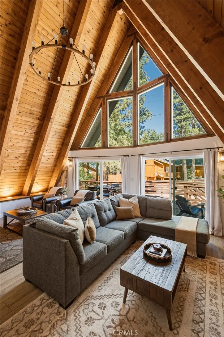 580 St Moritz Big Bear Lake, CA 92315
