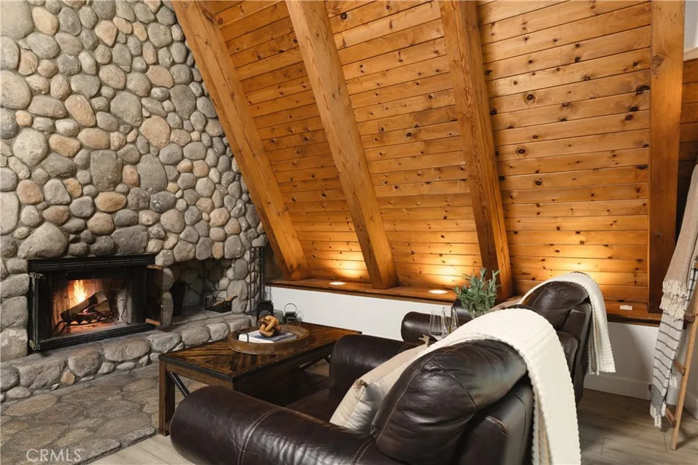 580 St Moritz Big Bear Lake, CA 92315