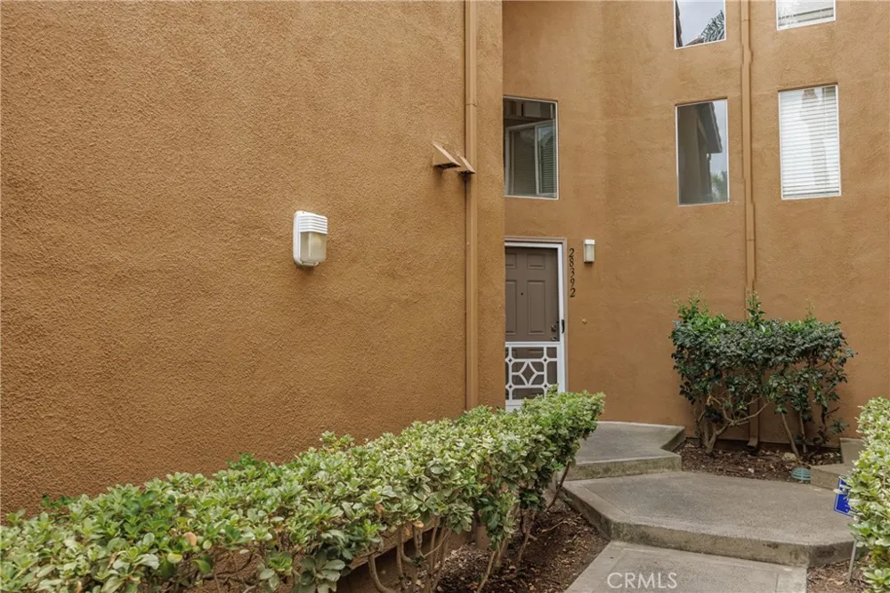 28392 Klondike Drive Lake Forest, CA 92679