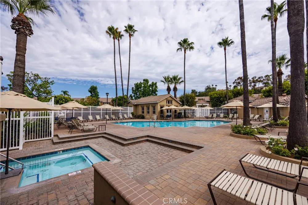 28392 Klondike Drive Lake Forest, CA 92679