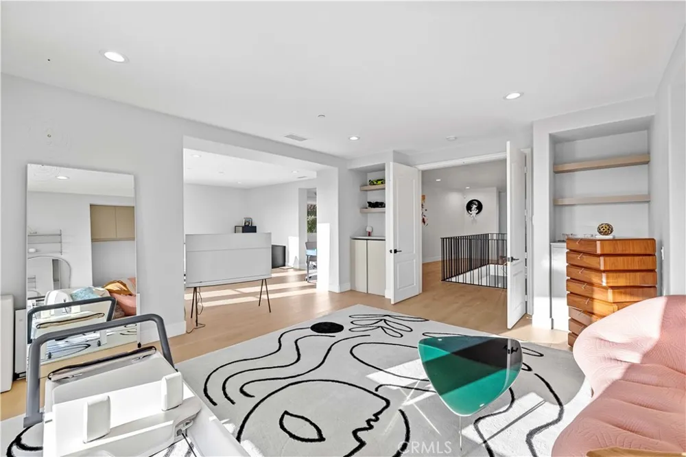 37 Vista Luci Newport Coast, CA 92657