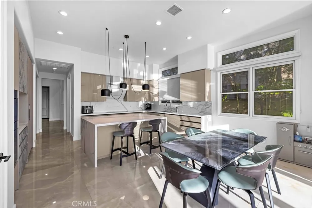 37 Vista Luci Newport Coast, CA 92657