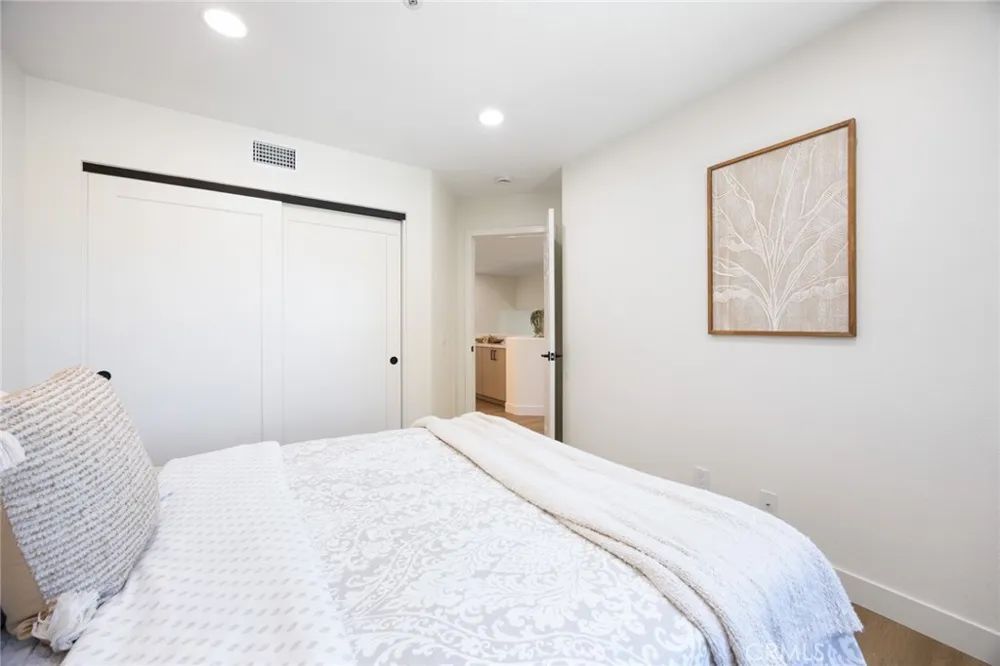 19 Mallard Drive Aliso Viejo, CA 92656
