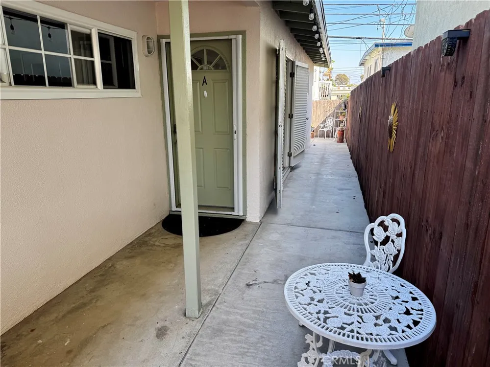 209 Avenida Serra #A San Clemente, CA 92672