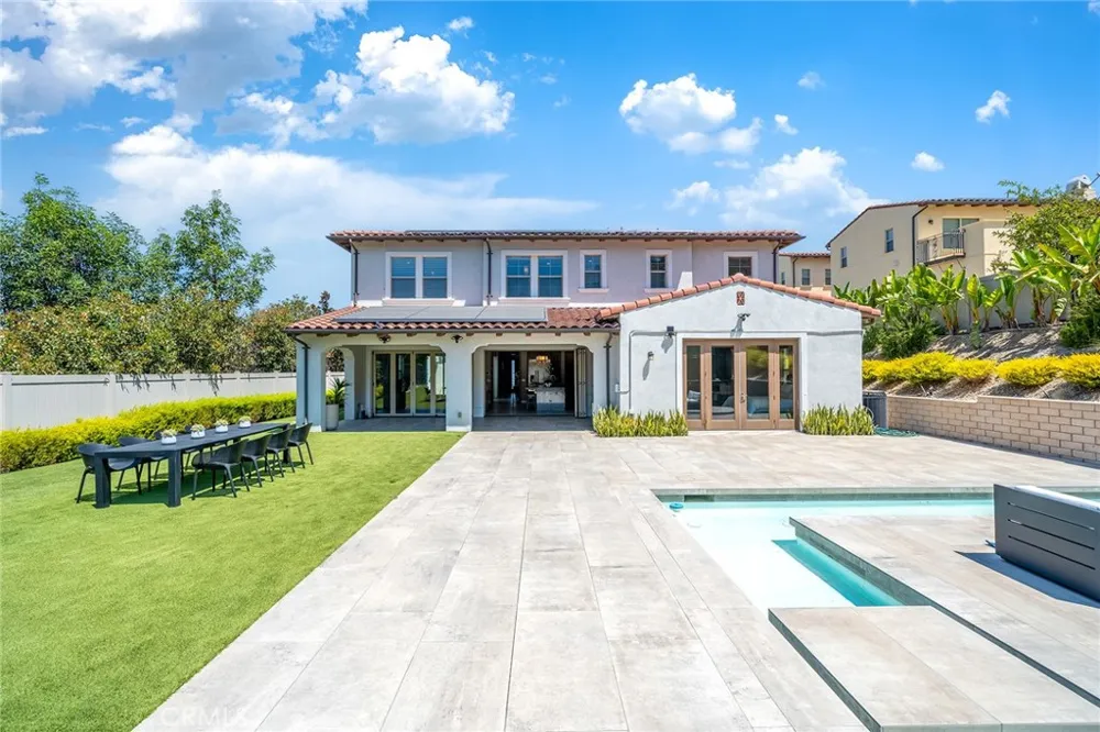 1227 Inspiration West Covina, CA 91791