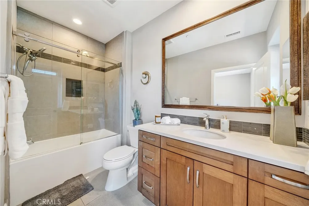 1227 Inspiration West Covina, CA 91791