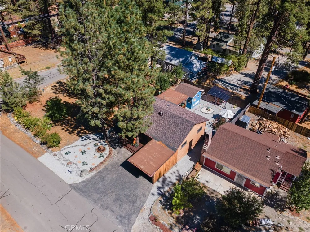 1498 Betty Wrightwood, CA 92397